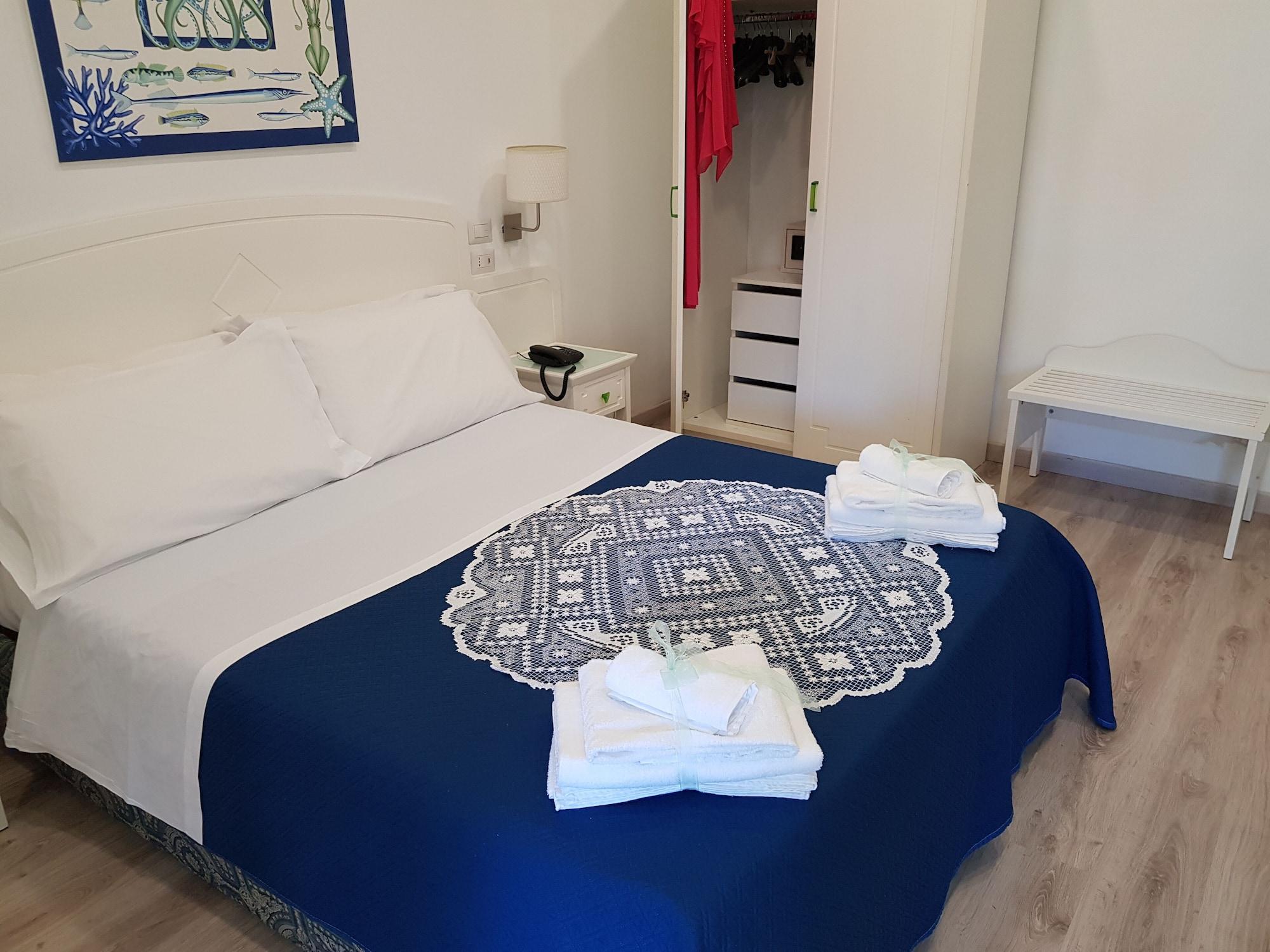 Hotel Oriente Vico Equense Bagian luar foto
