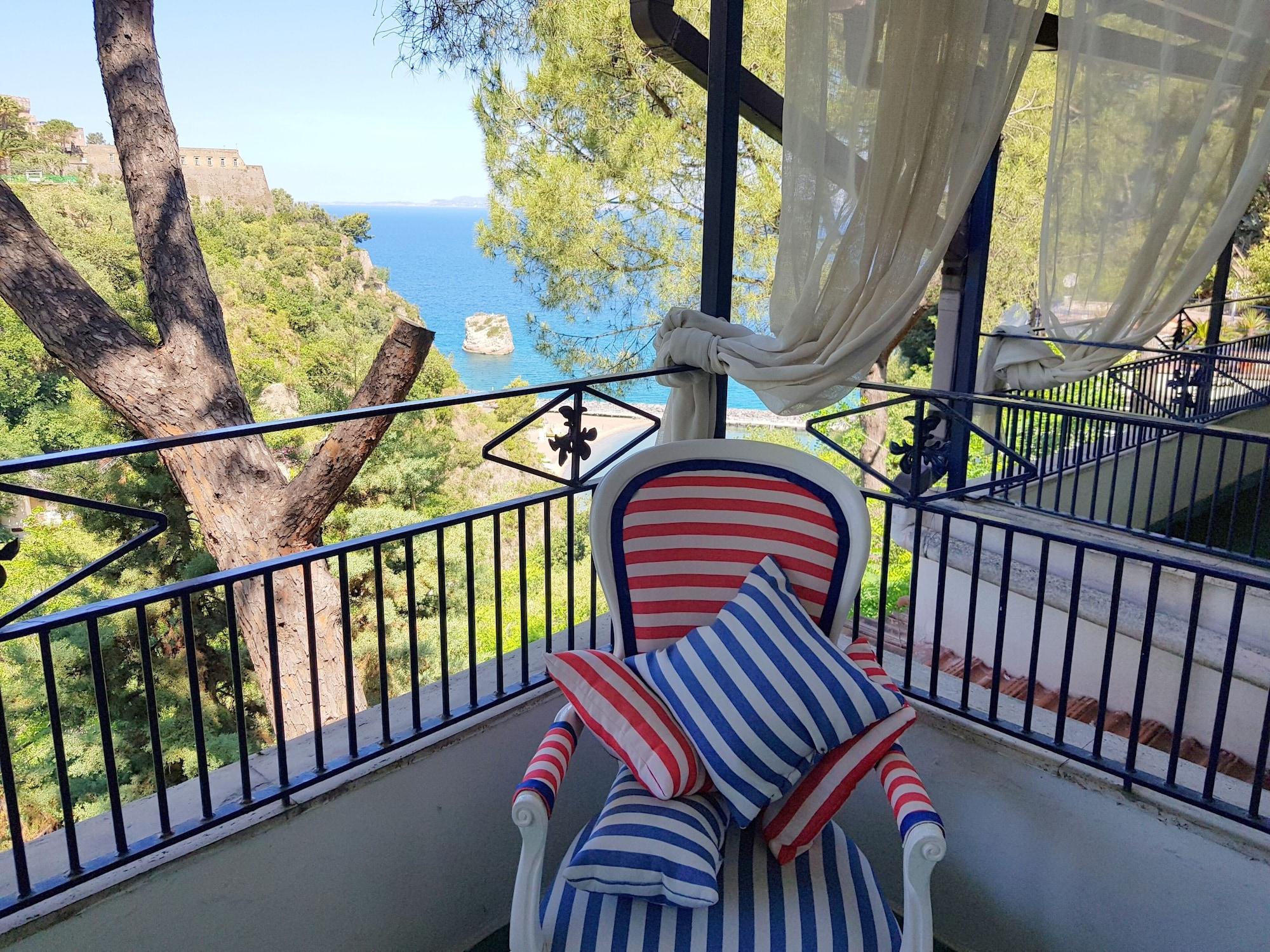 Hotel Oriente Vico Equense Bagian luar foto