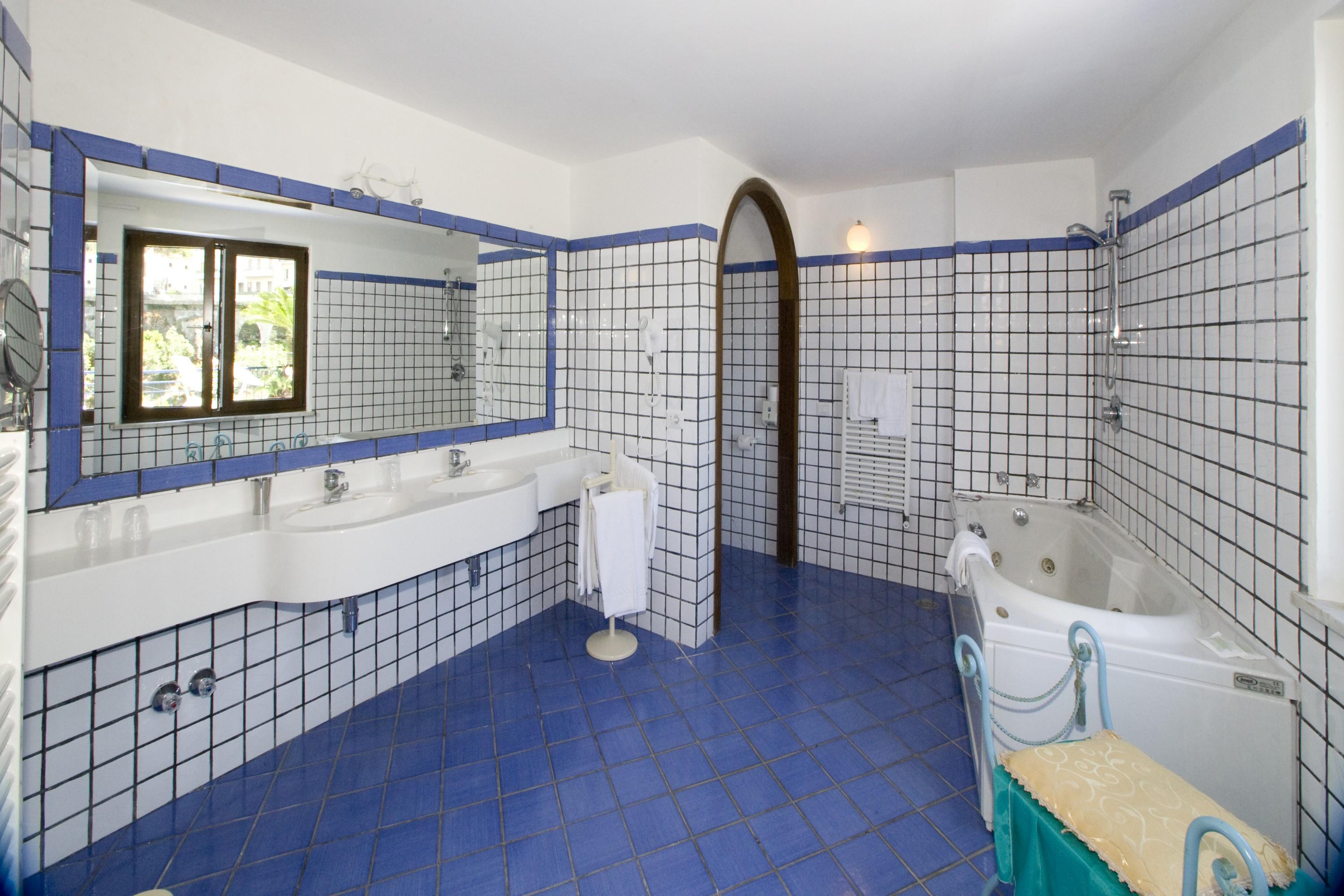 Hotel Oriente Vico Equense Bagian luar foto